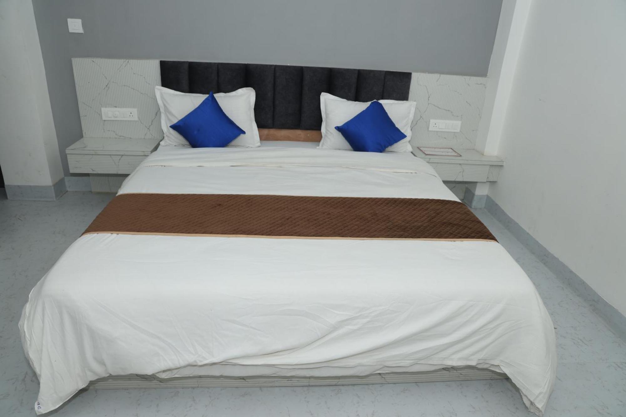 Devdarshan Hotel & Restaurant Udaipur Kültér fotó