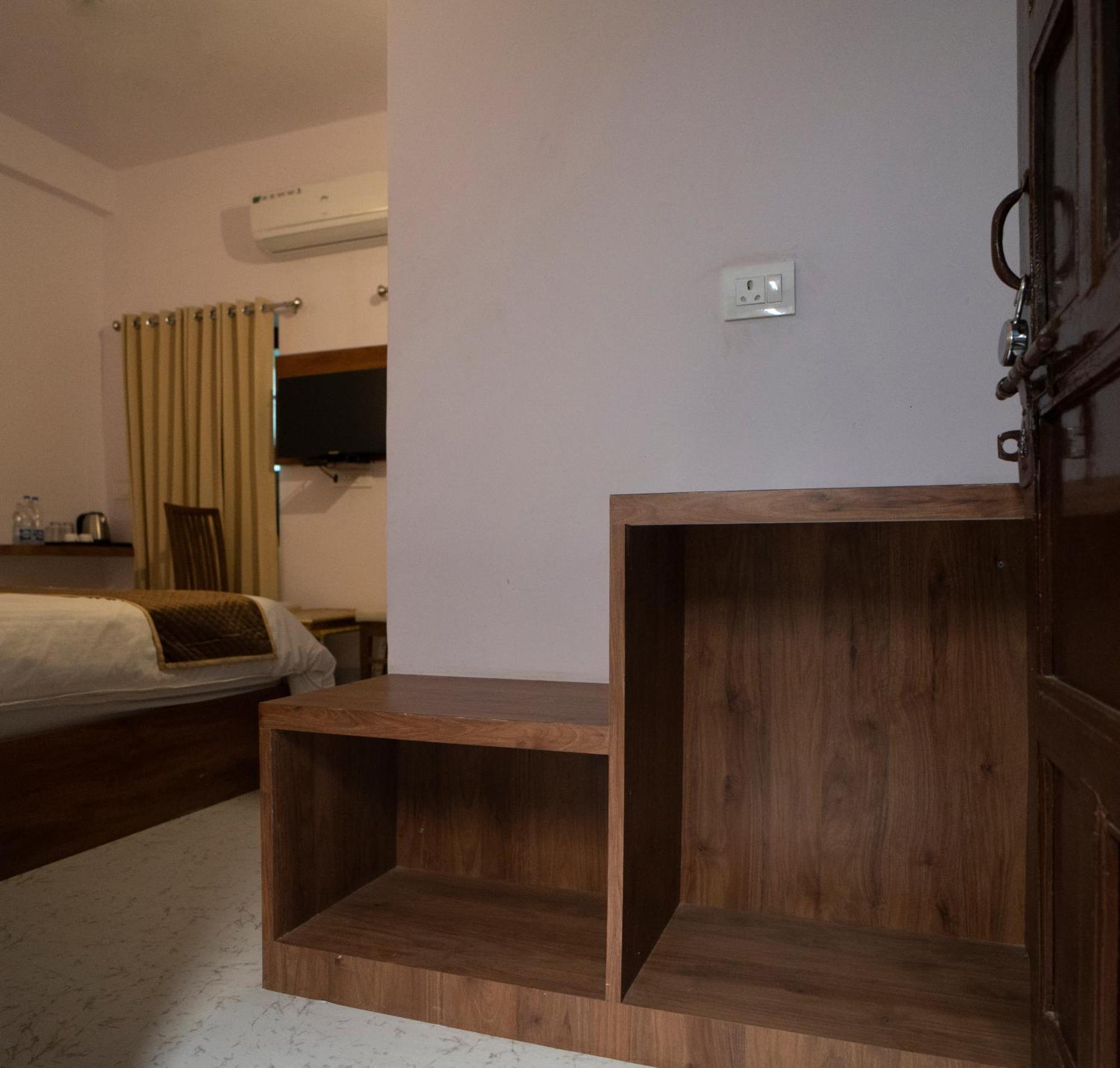 Devdarshan Hotel & Restaurant Udaipur Kültér fotó